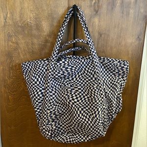 BAGGU CLOUD TRAVEL BAG indigo trippy checker